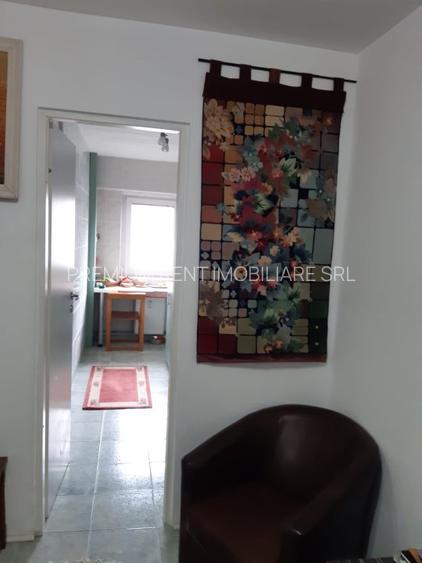 Vitan, garsoniera, 5 min Mall Vitan, 42 mp, bloc anvelopat, AC - 9