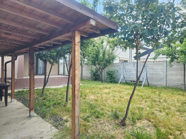 Chitila - Ilfov - Casa 5 camere, 2 bai, 2 terase, teren 375 mp