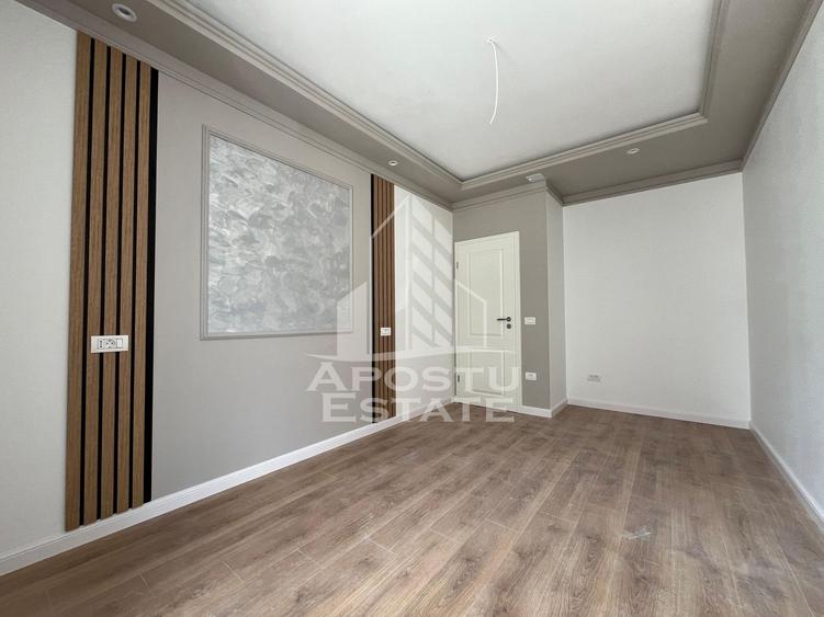 Apartament cu 3 camere open space Torontalului
