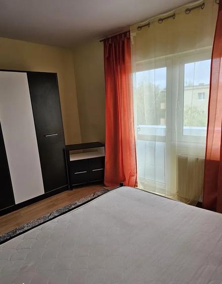 Apartament 2 camere liber la vanzare zona Scriitorilor