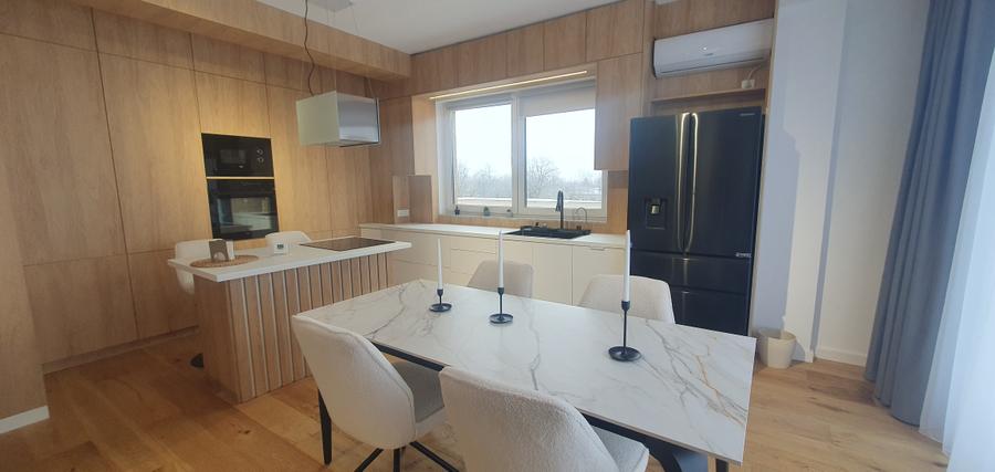 Inchiriere Penthouse 4 Camere Iancu Nicolae
