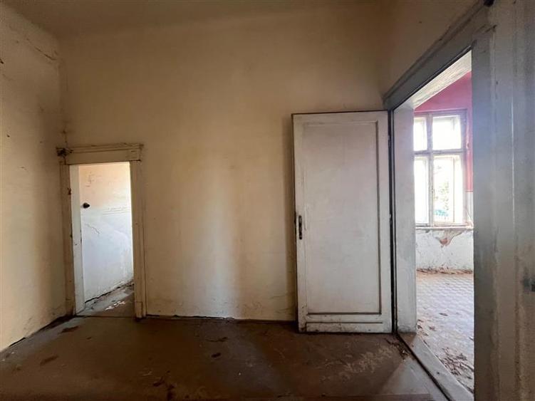 Timisoara, Vila Cu Teren Generos De 802 Mp. Zona Balcescu-Elisabetin
