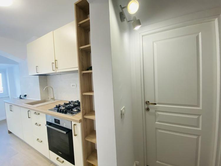 Studio totul nou Casa Poporului lângă SRI+parcare+centrală termica