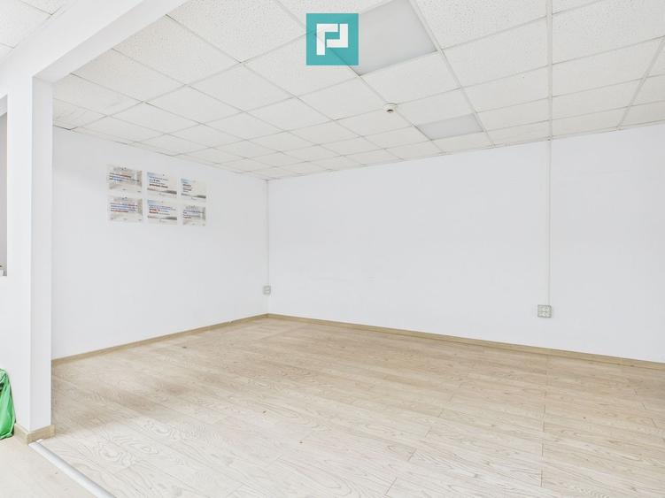 Hală și spații de birouri în Arad
