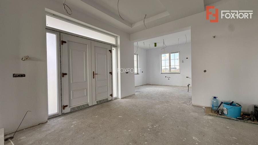 Casa de vanzare 5 camere si teren de 950 mp - Mosnita Noua - 31