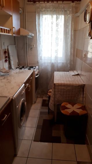 Apartament luminos 4 camere, bloc anvelopat, Banca Transilvania-Vlaicu