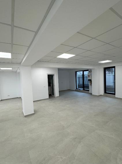 Spațiu Comercial / Birouri/Clinica medicală - Balotesti