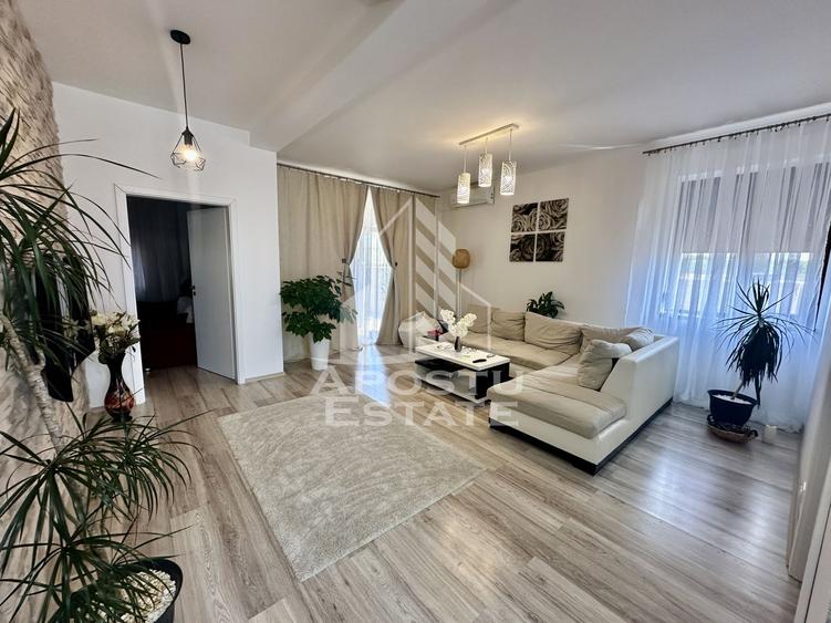 Duplex mobilat cu 5 camere la intrare in Giroc