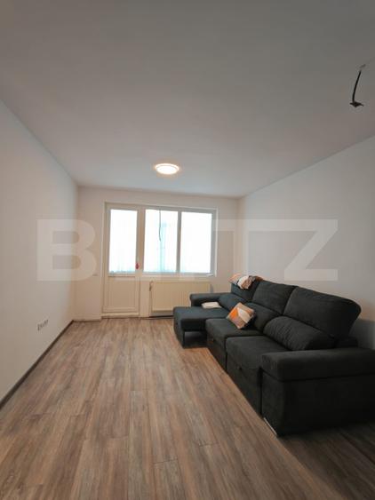 Apartament 3 camere, 62 mp, zona Micro I