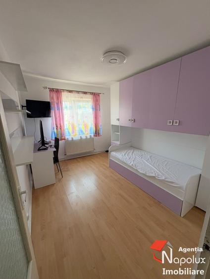 🏡 Apartament cu 4 camere de vânzare în Plopilor – 77 mp + 2 balcoane