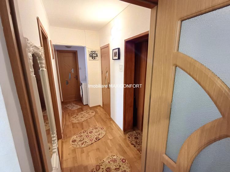 Vanzare 2 camere-Imobiliare MAXICONFORT