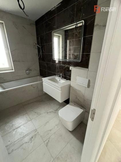 OCAZIE - Penthouse 3 camere pe 2 nivele, in Giroc