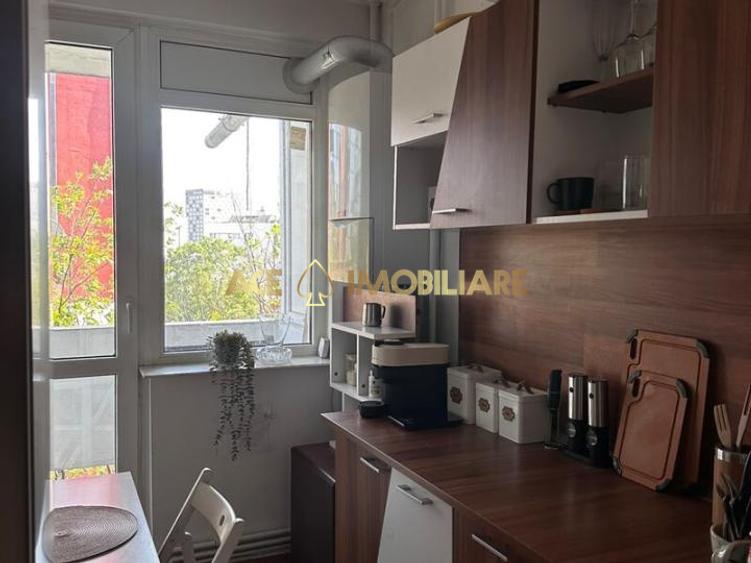 2 Camere de inchiriat | Universitate | Metrou | Centrala | Ultracentral |
