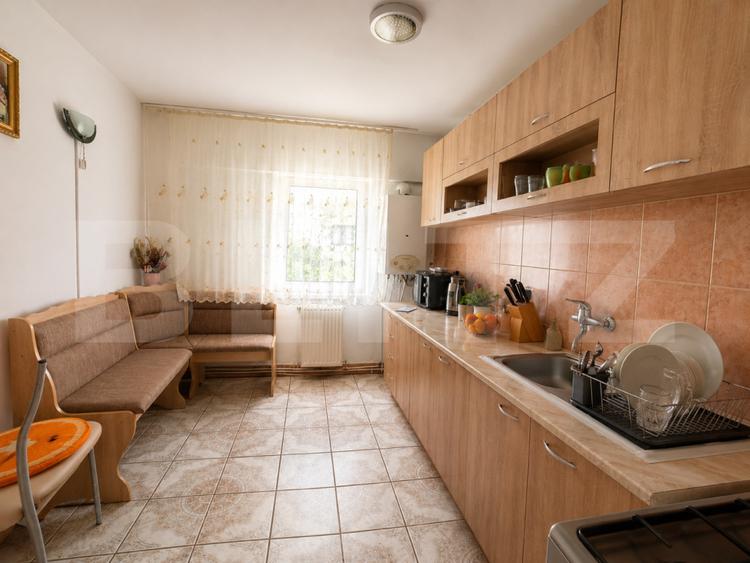 Apartament de vanzare, 54 mp, zona Soarelui