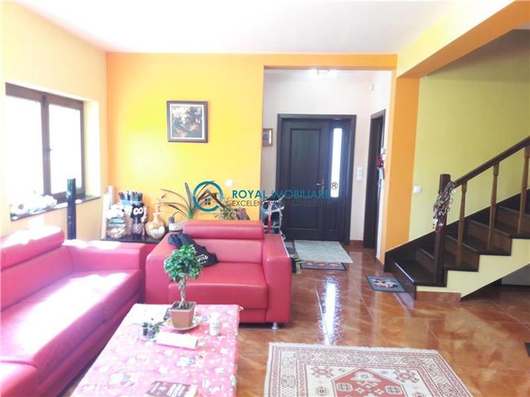 Royal Imobiliare - Vanzari Vile