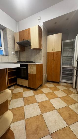 ÎNCHIRIERE UNIVERSITATE – CÂMPINEANU, 2 CAMERE, 60 MP