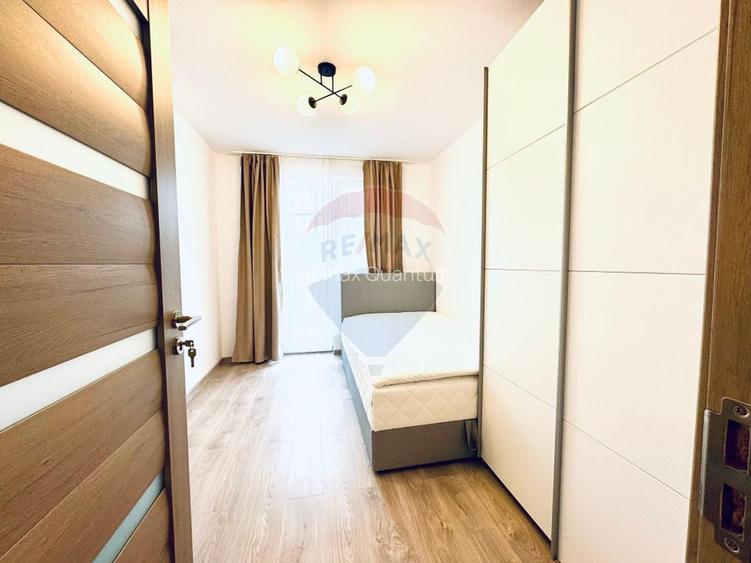 Apartament cu 3 camere de închiriat - 10
