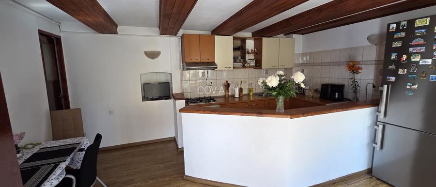 Casa in Bod zona centrala,  P+M, 8 camere, teren 1111 mp, fantana proprie. - 25