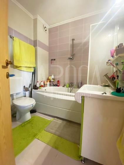 Apartament 3 camere de vanzare in Nufarul Oradea, Oradea