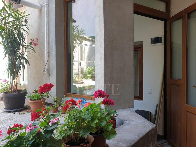 Apartament 2 camere în zona DECEBAL