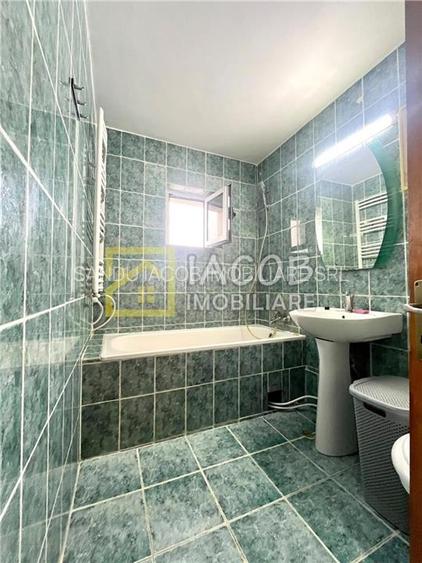 2 camere decomandate zona Stefan cel Mare Bacau - 9