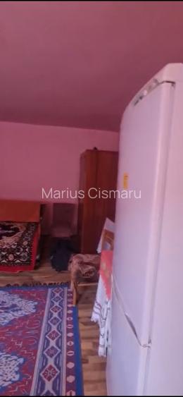 Casă de vânzare preț negociabil  - 13