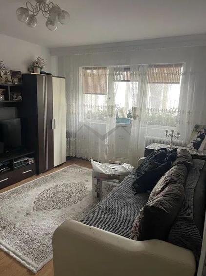 Apartament 2 camere Pacurari etajul 2