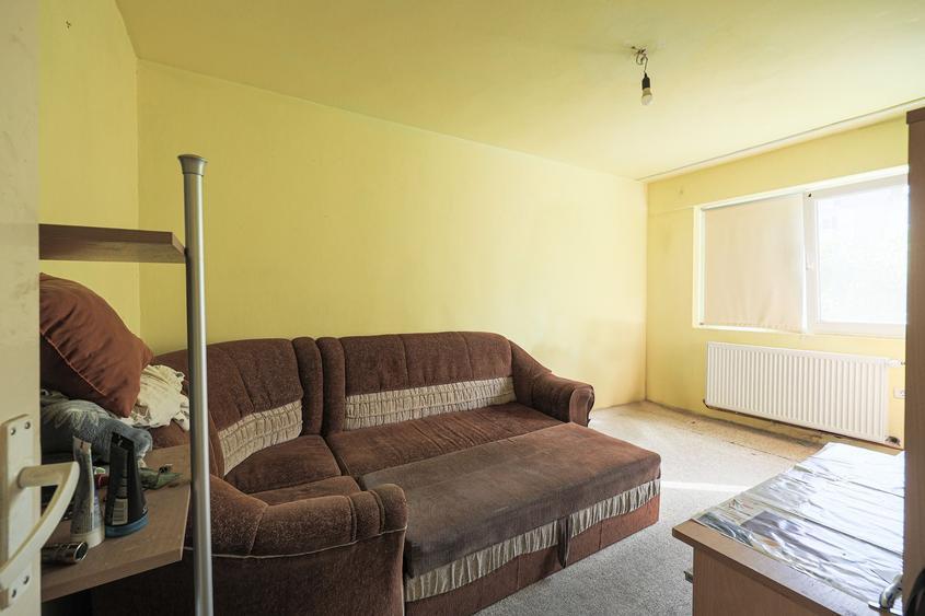 Apartament decomandat 2 camere - etaj 1 – Banu Maracine - COMISION 0