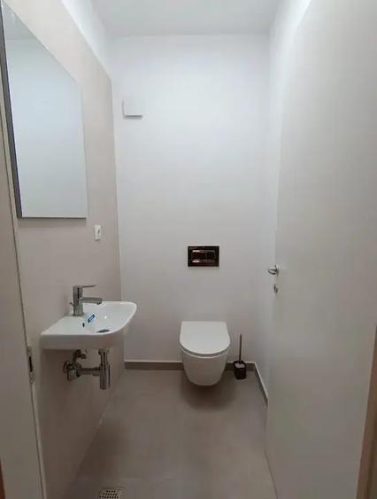 Luminozitate, terasă de 14 mp și 2 camere în Sisești