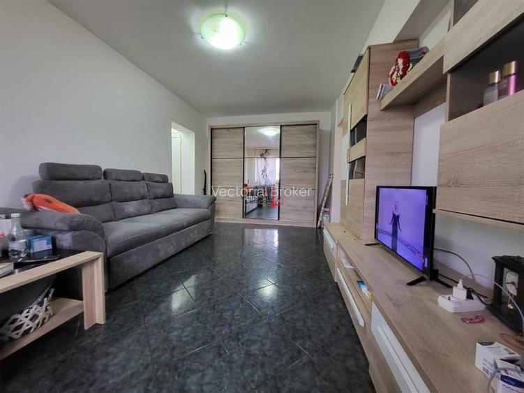 APARTAMENT 3 CAMERE CU 2 BAI / VEDERE LIBERA - 3