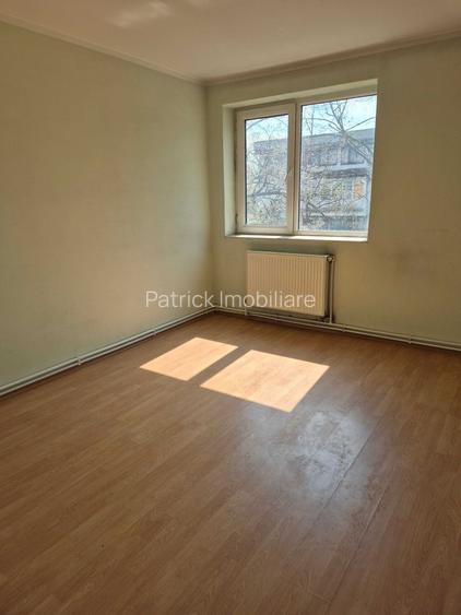 Apartament 3 camere Galati Mazepa 1 - 4