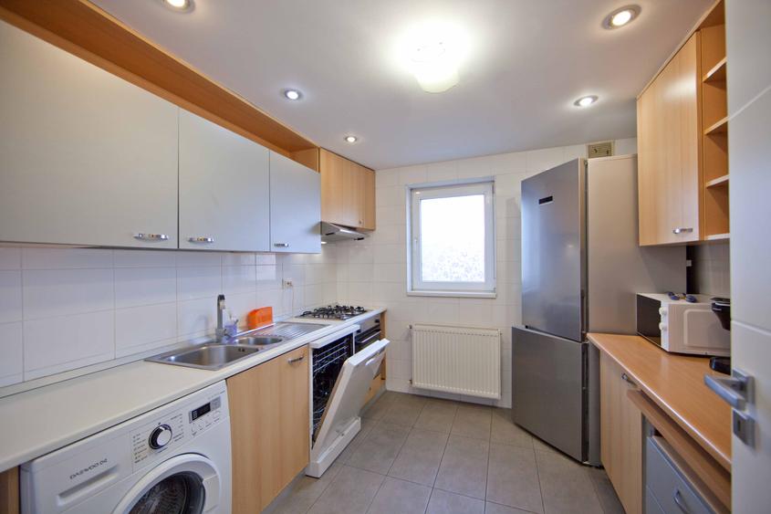 Inchiriere apartament 4 camere liber cu parcare subterana sos Nordului Herastrau