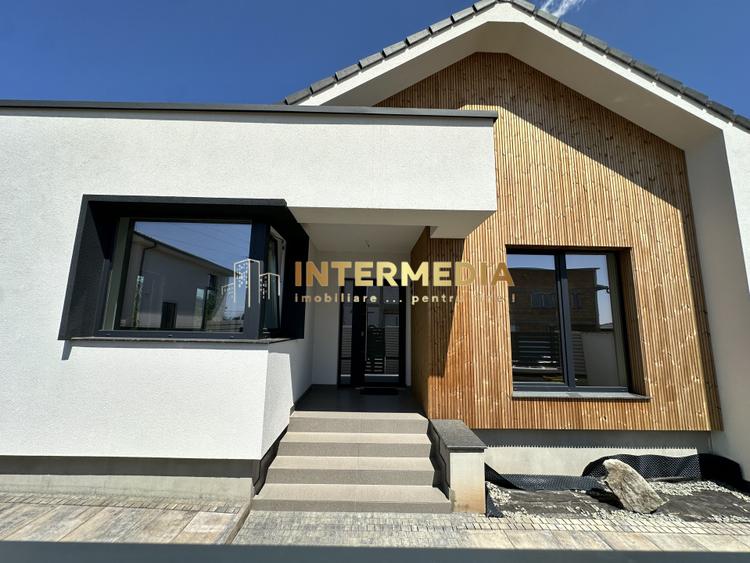 CASA NOUA I 120 MP UTILI I CETATE I FINISATA COMPLET I 4 CAMERE I 2 BAI I