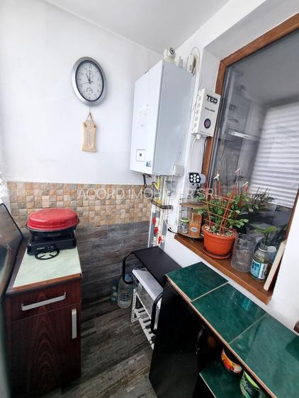 Ferdinand consulatul Turc- apartament 3 camere 80 mp renovat cu gaze - 8