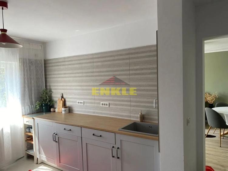Apartament 4 camere, renovat complet, lângă Parcul Mihai Eminescu