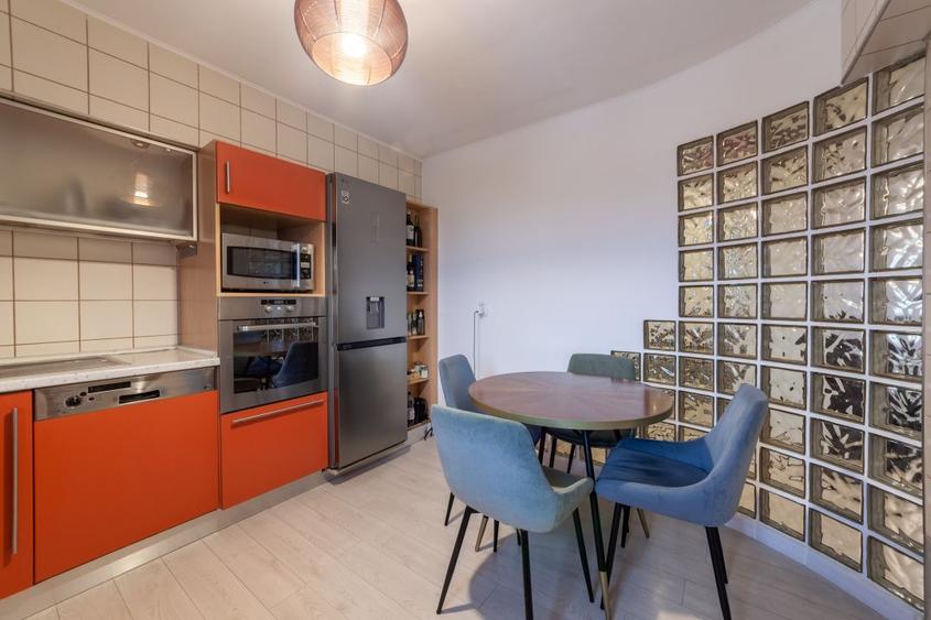 Apartament ultracentral - mobilat si utilat - Zona Centrală
