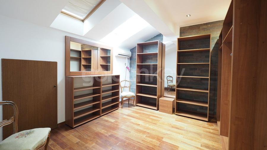 Vilă superba cu 8 camere, mobilata modern, piscina