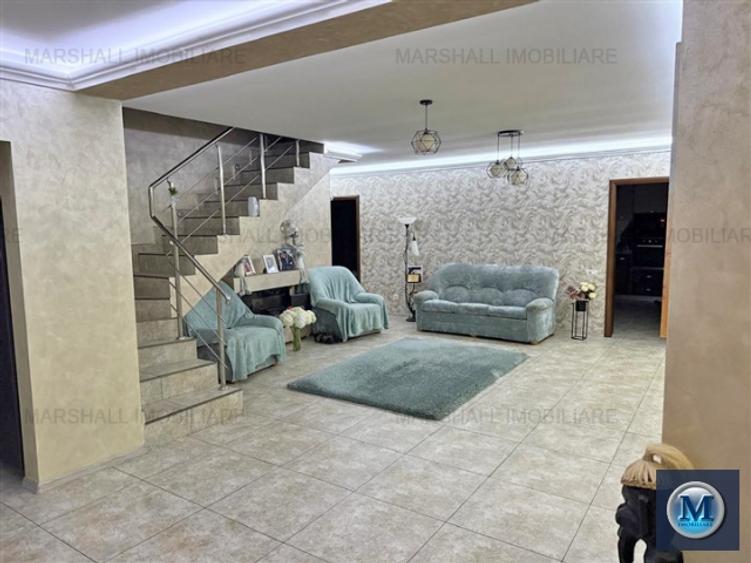 Vila cu 4 camere de vanzare in Strejnicu, 261.3 mp #14109
