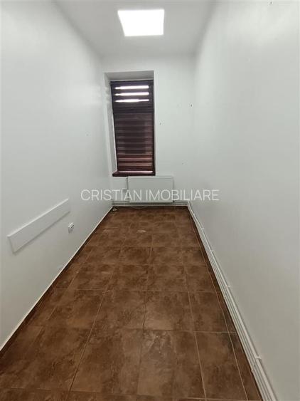 Casa Pretabila Cabinete Medicale, suprafata construita 131 mp, Piata Concordia - 6
