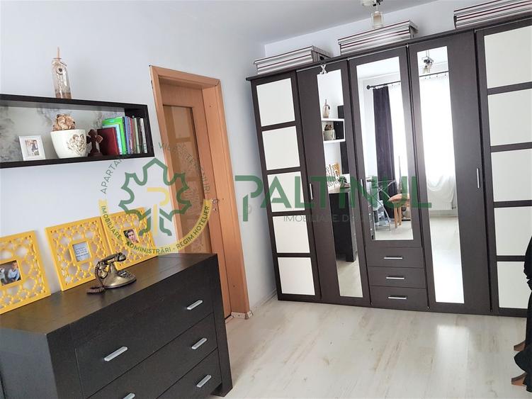 Vila Șelimbăr – 700 mp teren, jacuzzi, semineu, front stradal 30 ml