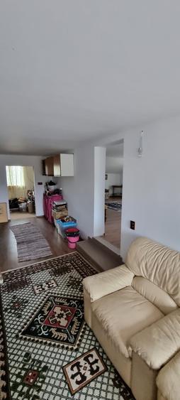 Casa noua cu etaj la Cervicesti