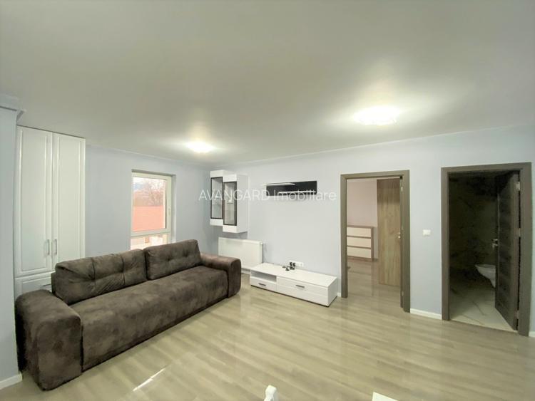 Apartament 2 camere, cart.Dambul Rotund, zona MegaImage - 3