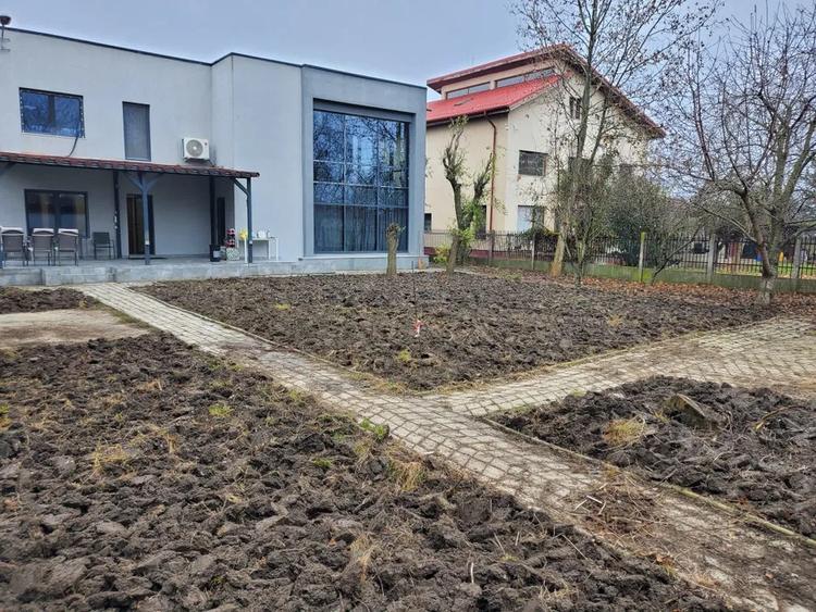 Vila Exclusivista - Otopeni /350 mp utili/ 825 mp teren/Comision 0%