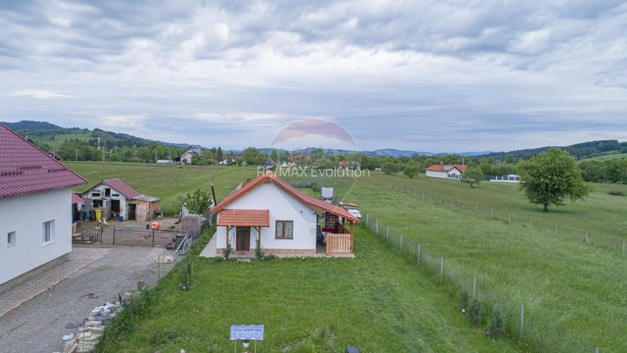 Teren Intravilan + Casa de vacanta Acris | Vama Buzaului | 2551 mp - 2