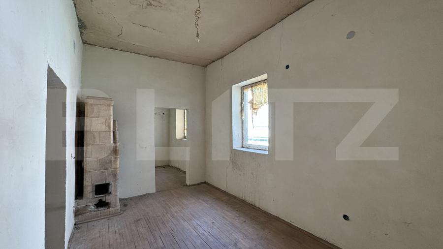 Casă S + P + E, 329 mp, cu spațiu comercial, teren 339 mp, zona Unirii