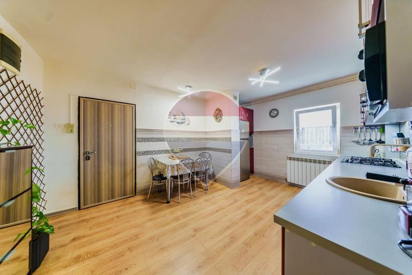 Apartament modern cu loc de parcare in zona Micalaca
