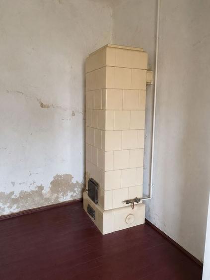 Casă de vânzare cu teren generos în Valea lui Mihai
