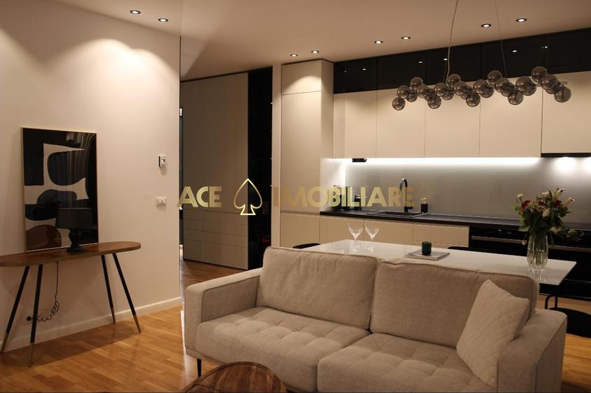 3 Camere de inchiriat | Luxuria Residence | Centrala | Parcare | Metrou