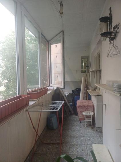 Apartament 4 camere 85 mp utili etaj 1 si pivnita in zona Vasile Aron