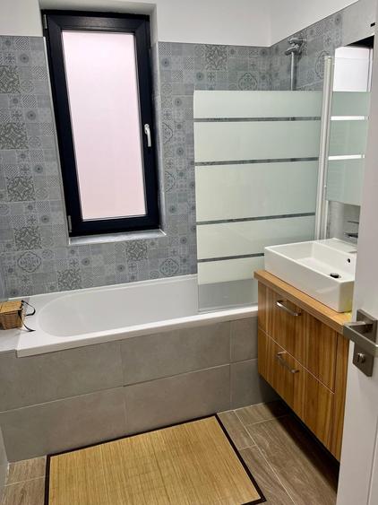 Apartament cu 3 camere modern, Andrei Mureșanu, parcare subterană, terasă